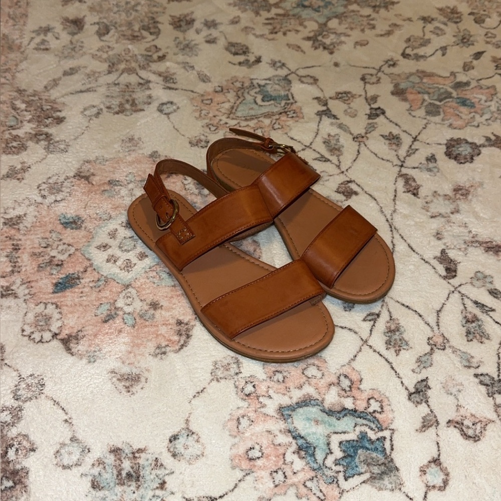 Altar’d State sandals